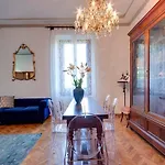 Leopoldo Apartment By Mamo Florence
